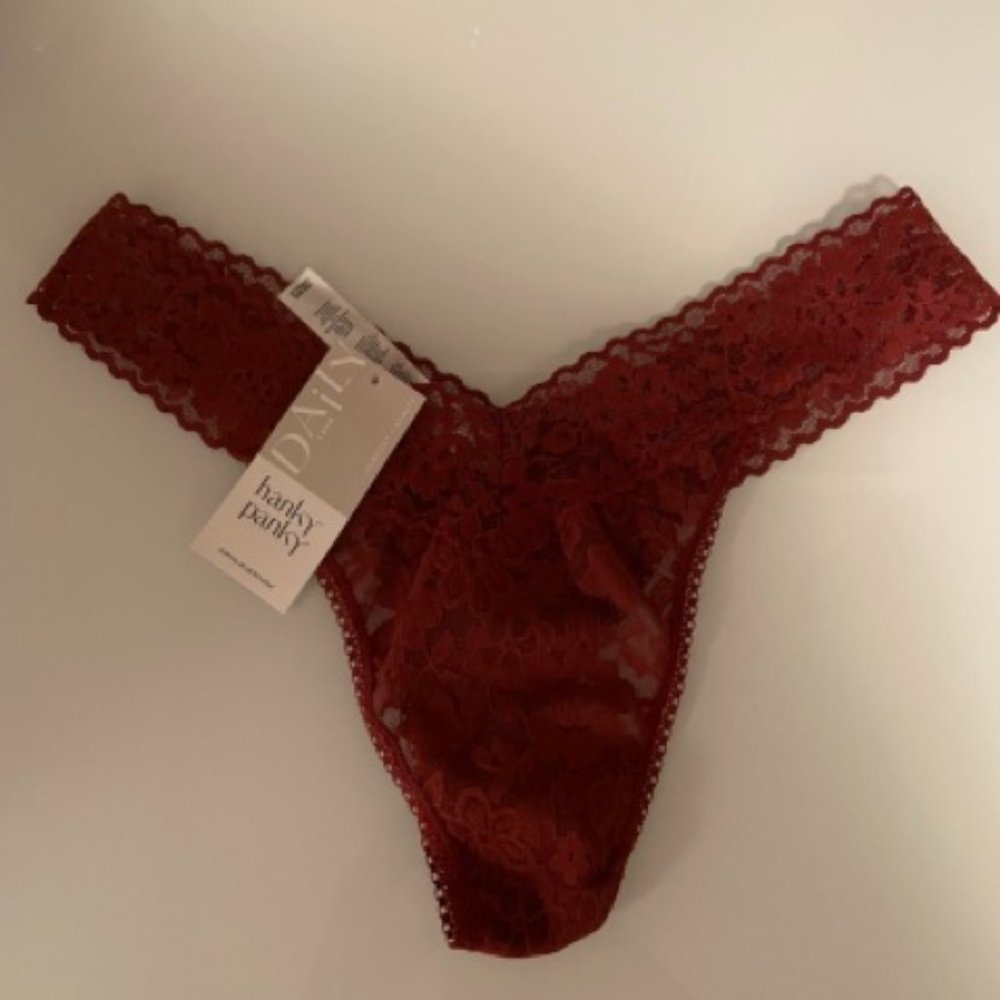 Hanky Panky Daily Lace™ Original Rise Thong Shiraz